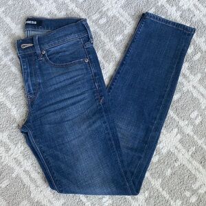 •Express• NWOT Skinny Mid-Rise Jean
